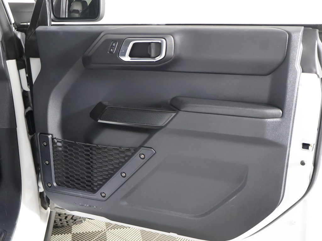 Used 2025 Ford Bronco Badlands AWD/4WD image 19