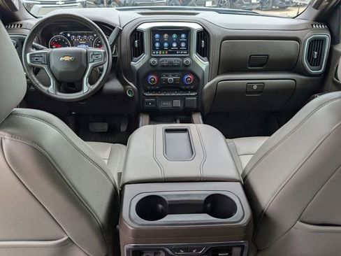 Certified 2021 Chevrolet Silverado 1500 LTZ w/ LTZ Premium Texas Edition AWD/4WD image 23