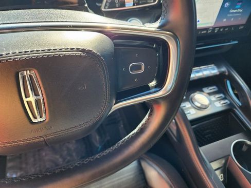 Used 2024 Lincoln Nautilus Reserve w/ Equipment Group 202A image 25