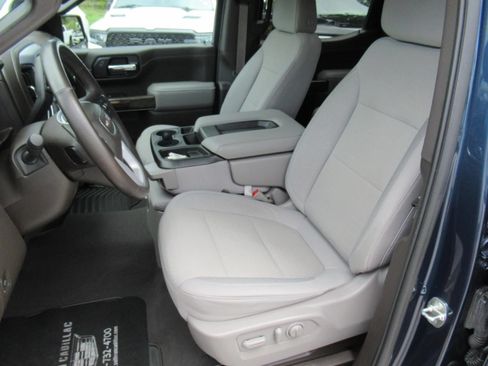 Used 2021 GMC Sierra 1500 SLE AWD/4WD image 17