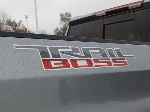 New 2026 Chevrolet Silverado 1500 LT Trail Boss w/ Convenience Package II AWD/4WD image 21