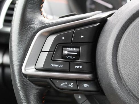 Used 2018 Subaru Crosstrek 2.0i Limited image 16