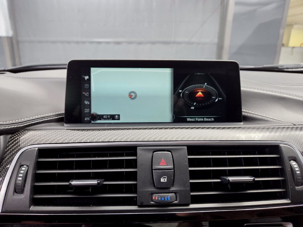 Used 2017 BMW M3 RWD image 29