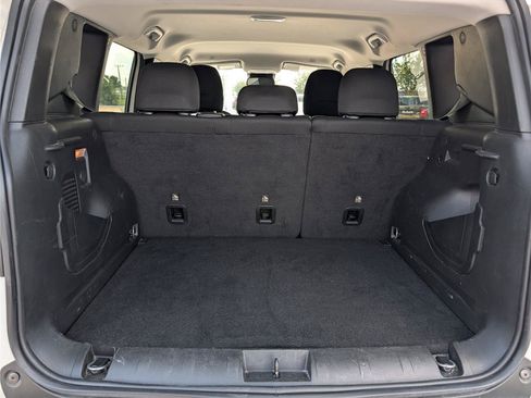 Used 2023 Jeep Renegade Trailhawk AWD/4WD image 33