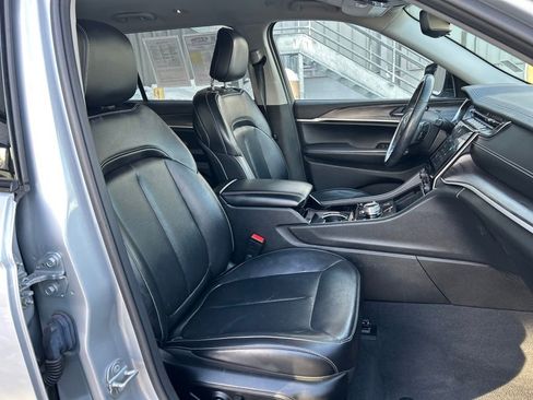 Used 2021 Jeep Grand Cherokee L Limited image 32