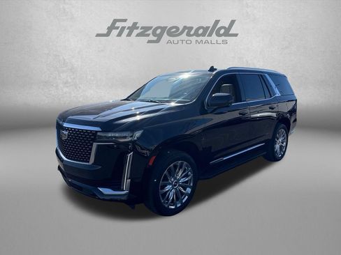 Used 2021 Cadillac Escalade Premium Luxury w/ Driver Assist Tech Package AWD/4WD image 2
