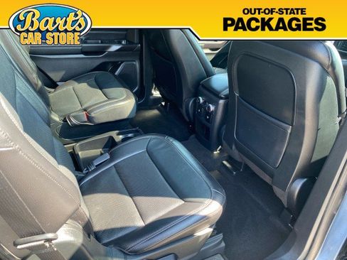 Used 2020 Ford Explorer Limited w/ Class III Trailer Tow Package AWD/4WD image 12