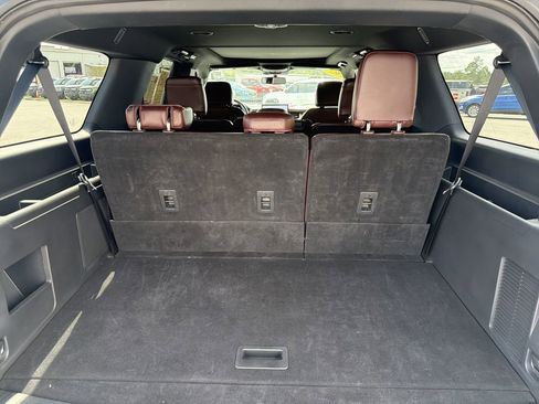 Used 2024 Ford Expedition Max Limited image 19