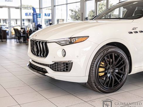 Used 2022 Maserati Levante GT image 5