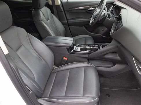 Used 2021 Buick Envision Essence w/ Technology Package I image 21