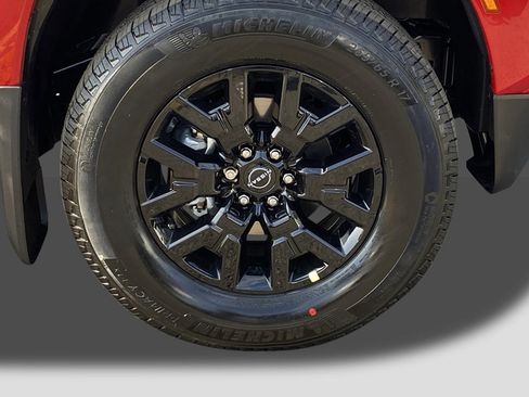 New 2026 Nissan Frontier SV image 7