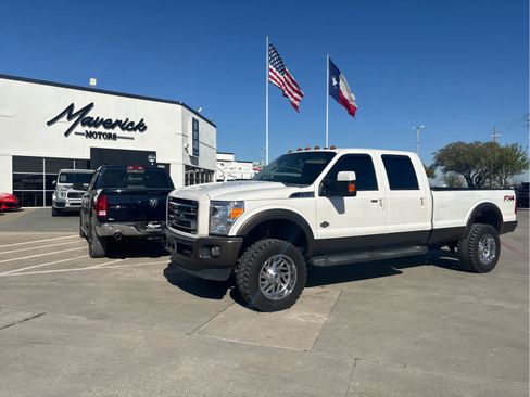 Used 2015 Ford F350 King Ranch image 1