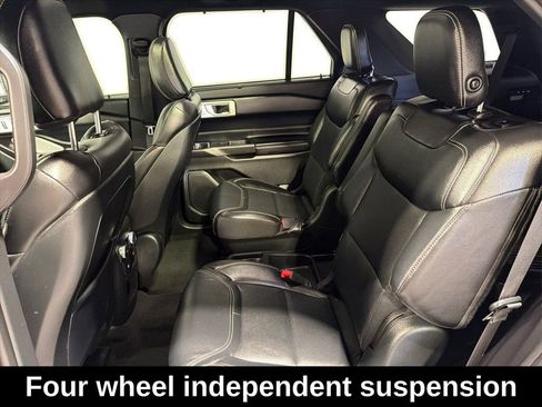 Used 2020 Ford Explorer ST w/ ST Street Pack image 11