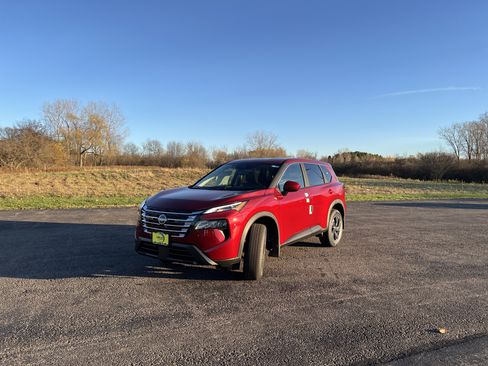 New 2026 Nissan Rogue SV image 1