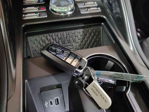 New 2026 Lincoln Nautilus Reserve image 25