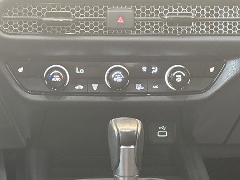 Used 2024 Honda HR-V Sport image 15