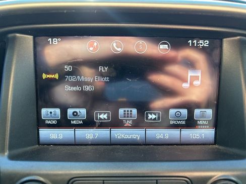 Used 2016 GMC Canyon SLE w/ SLE Convenience Package image 21