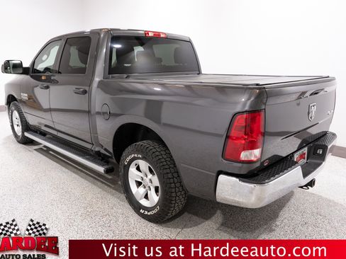 Used 2022 RAM 1500 Tradesman w/ Chrome Plus Package AWD/4WD image 3