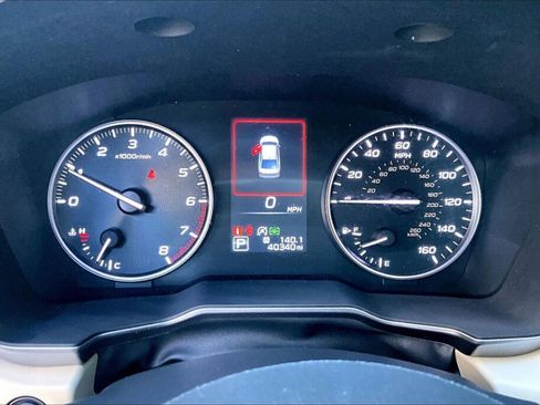 Certified 2024 Subaru Legacy Limited AWD/4WD image 8