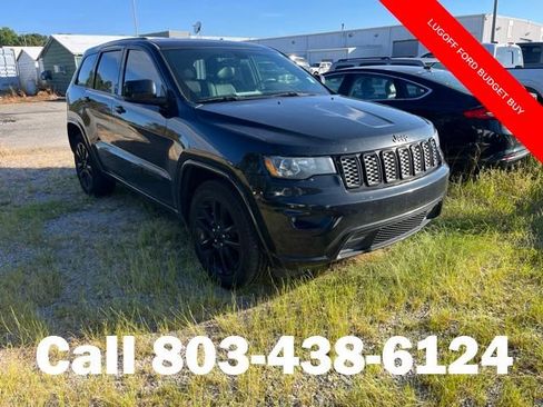 Used 2019 Jeep Grand Cherokee Altitude RWD image 1