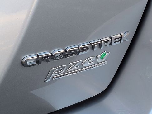 Used 2016 Subaru Crosstrek 2.0i Premium image 13