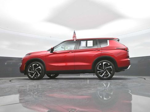 Used 2024 Mitsubishi Outlander SE AWD/4WD image 38