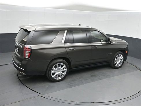 Used 2021 Chevrolet Tahoe High Country image 34