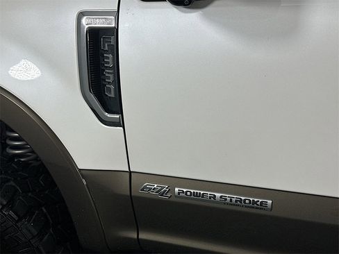 Used 2017 Ford F350 King Ranch w/ King Ranch Ultimate Package image 28