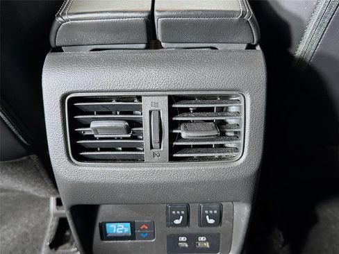Used 2021 Nissan Rogue Platinum AWD/4WD image 27