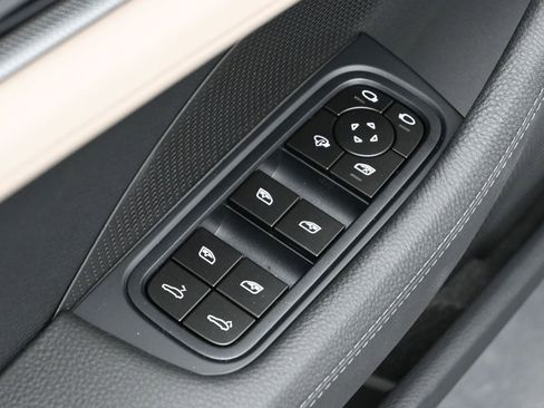 New 2026 Porsche Panamera image 9