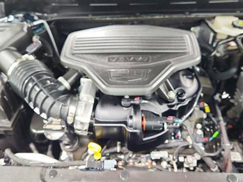 Used 2024 Cadillac XT6 Sport w/ Platinum Package image 39