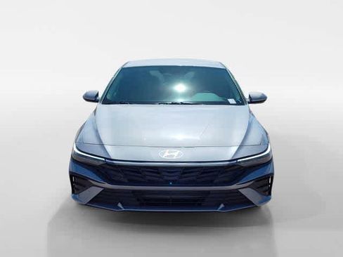 New 2026 Hyundai Elantra SE FWD image 8
