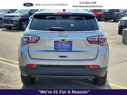Used 2024 Jeep Compass Limited AWD/4WD image 4