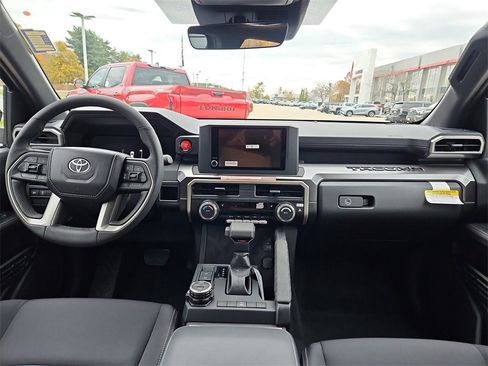 New 2025 Toyota Tacoma TRD Off-Road image 9