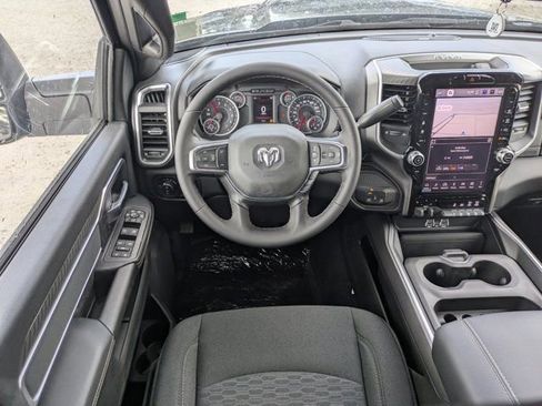 New 2026 RAM 2500 Big Horn AWD/4WD image 16
