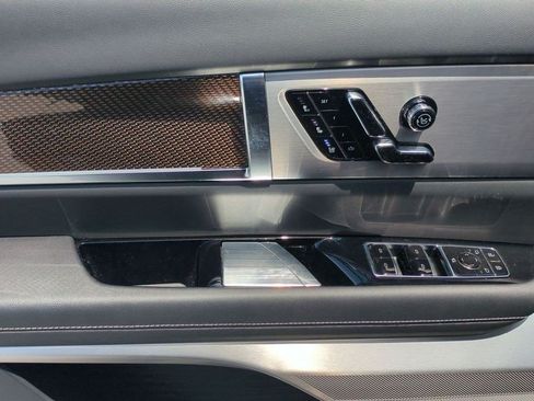 Certified 2026 Cadillac Vistiq Sport w/ LPO, Floor Liner Package AWD/4WD image 25