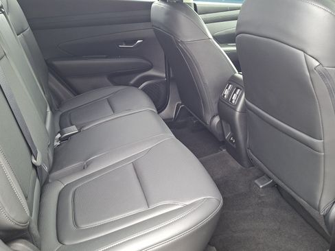 Used 2025 Hyundai Tucson SEL AWD/4WD image 22