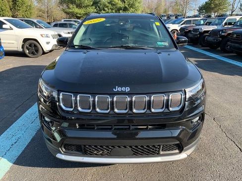 Used 2022 Jeep Compass Limited image 9