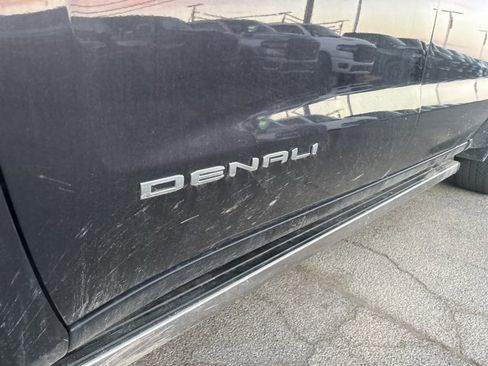 Used 2023 GMC Sierra 1500 Denali w/ Technology Package image 2