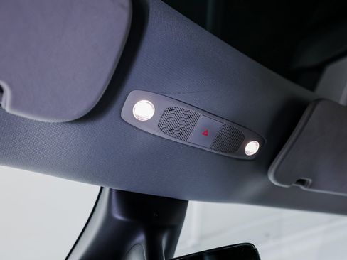 Used 2021 Tesla Model Y Long Range image 20