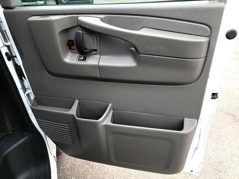 Used 2014 Chevrolet Express 3500 LT w/ LT Preferred Equipment Group image 25