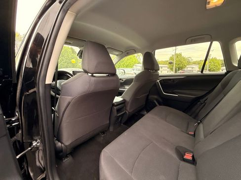 Used 2019 Toyota RAV4 LE w/ All Weather Liner Package AWD/4WD image 16
