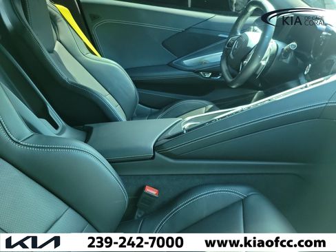 Used 2023 Chevrolet Corvette Stingray Coupe w/ 1LT RWD image 9