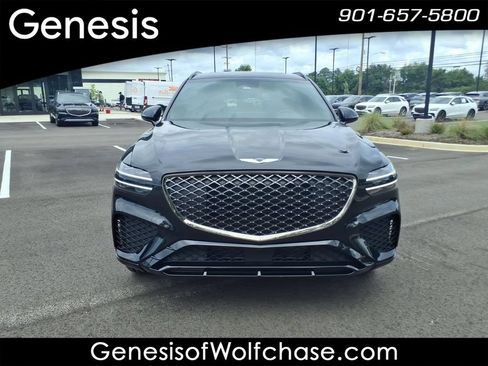 Used 2025 Genesis GV70 3.5T Sport AWD/4WD image 8