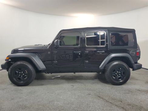 Used 2024 Jeep Wrangler Sport image 4