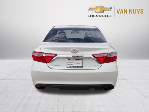 Used 2017 Toyota Camry XLE w/ Convenience Package FWD image 6