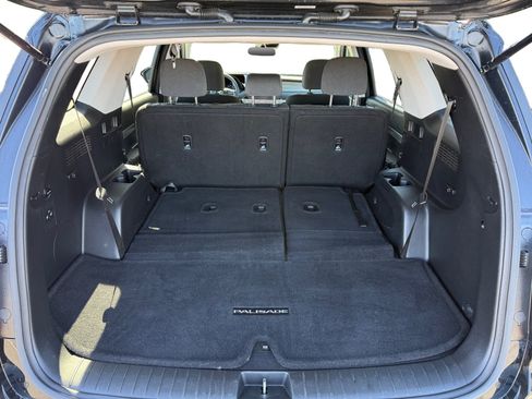 Used 2022 Hyundai Palisade SE FWD image 17