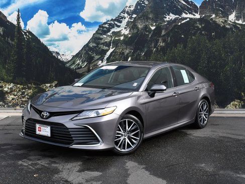 Certified 2024 Toyota Camry XLE image 6