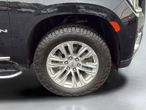 Used 2022 GMC Yukon SLT image 23