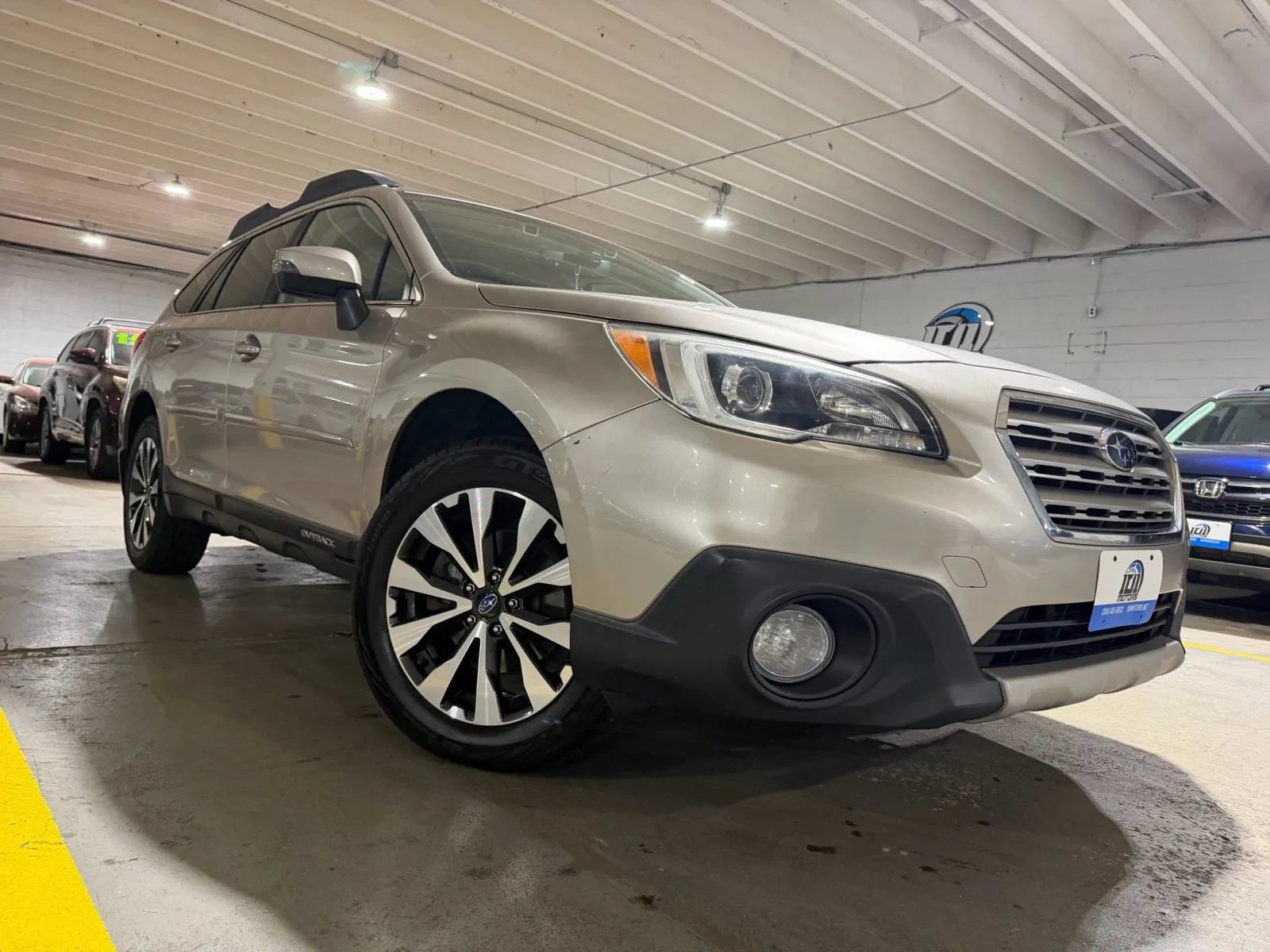 Used 2017 Subaru Outback 2.5i Limited AWD/4WD image 5